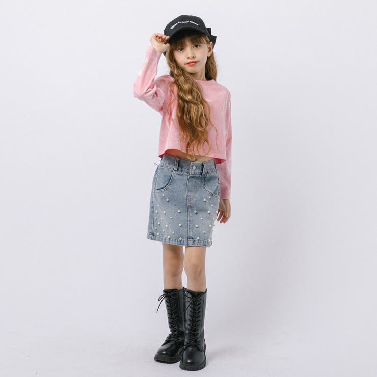 【動くたびラメが煌めく】シルバーロゴラメニュアンストップス | URBAN CHERRY | 詳細画像18 