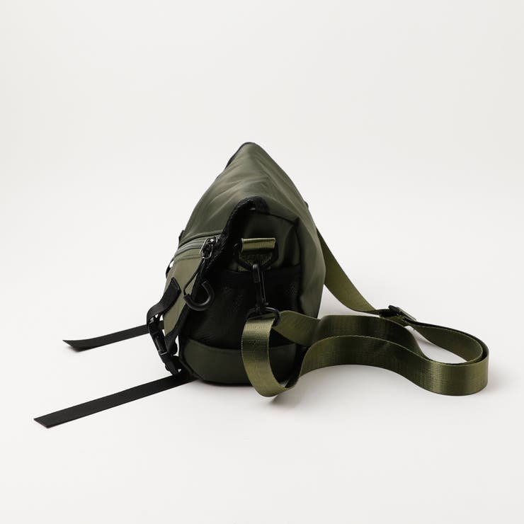 フロントベルトデザインスクエアショルダーバッグ | URBAN CHERRY | 詳細画像10 