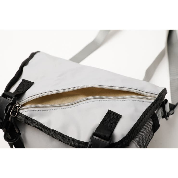 フロントベルトデザインスクエアショルダーバッグ | URBAN CHERRY | 詳細画像21 