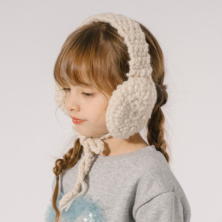 もこもこケーブルニットイヤーマフ[品番：VINK0003095]｜URBAN CHERRY