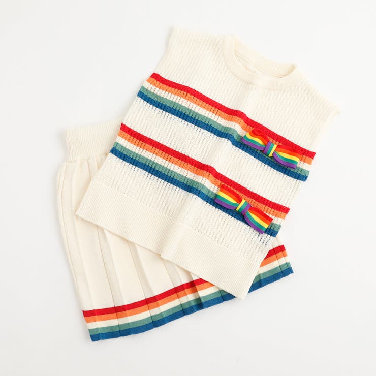 アイボリー | ラインデザインリブニットトップス＋プリーツスカート | URBAN CHERRY