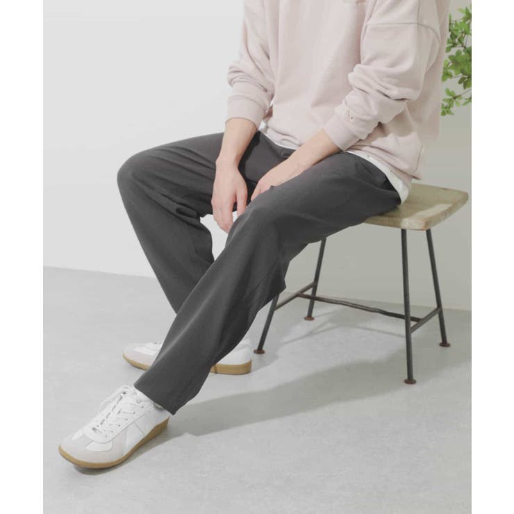 Sサイズ/WEB・一部店舗限定』ダブルタックテーパードスラックス