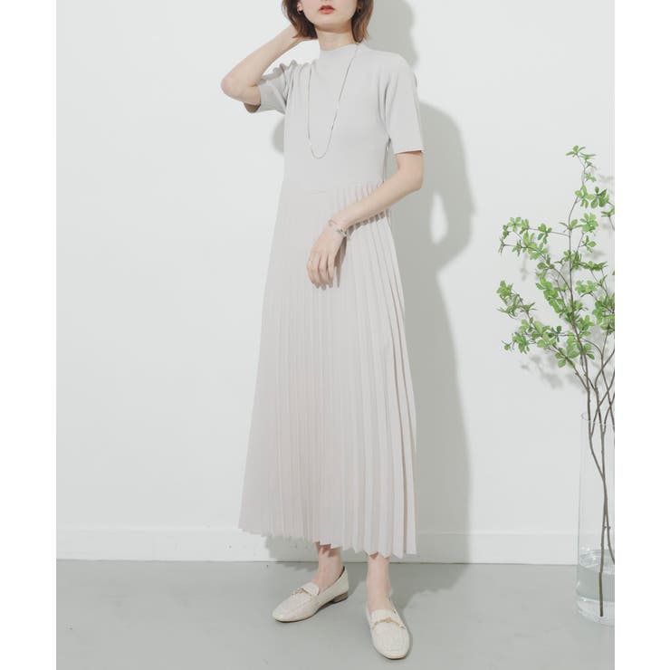 プリーツドッキングロングワンピース 品番 Ubrw Sense Of Place センスオブプレイス のレディースファッション通販 Shoplist ショップリスト