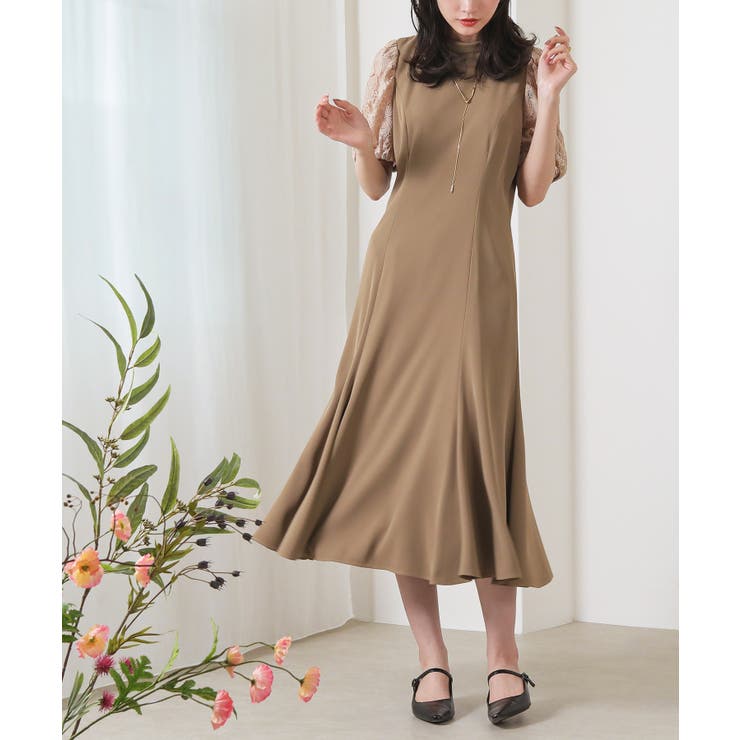 ASAKURA ベージュと黒のレースドレス 38
