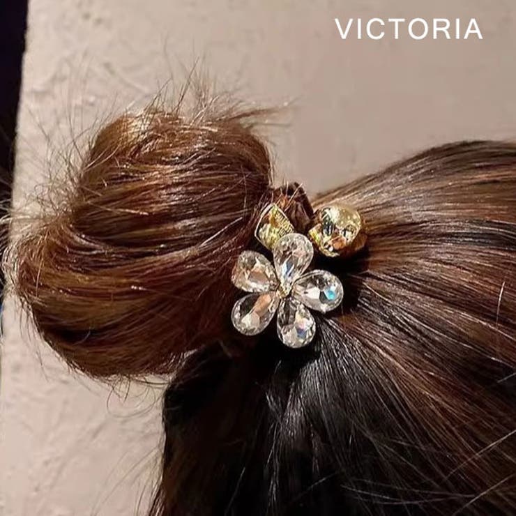 限1コ❤︎プレミアム限定530Bキラキラストーン付可愛い葡萄のビジュー