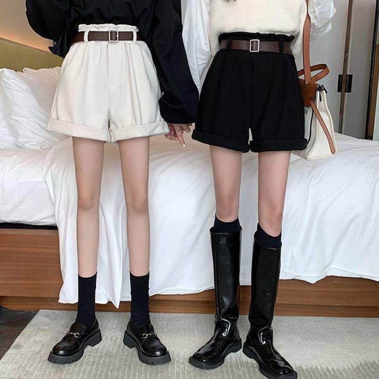 【ALAIA】ベルト付きハイライズショートパンツ ALAIA】ベルト付きハイライズショートパンツ (ALAIA/ショート