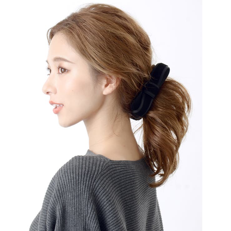 ブラック | ベルベット×グログランツイストリボンバナナクリップ 秋冬 上品 | VINGTAINE