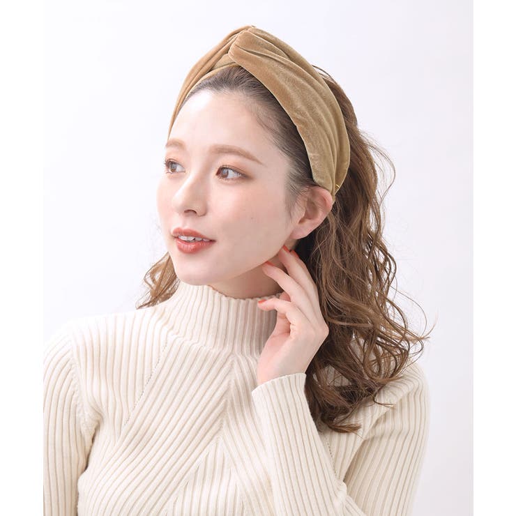 ベージュ | ベロアクロスターバン風カチューシャ 秋冬 シンプル | VINGTAINE