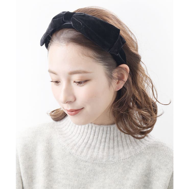 1週間限定値段 Chanel 黒 ベロア ヘアバンド 1週間限定値段 Chanel 黒 ベロア ヘアバンド