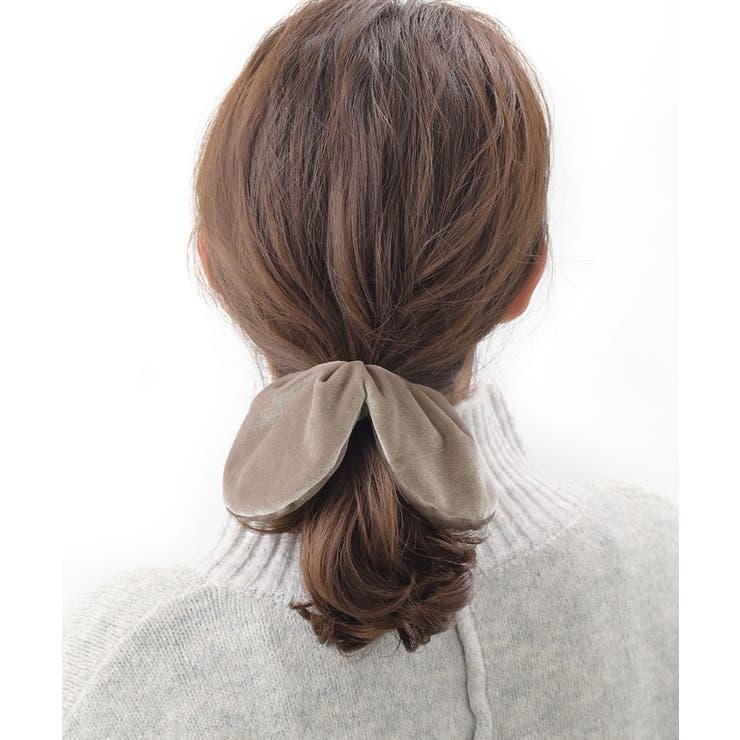 モカ | 新色追加 ハート型のベロアシュシュ(M) クラシック | VINGTAINE