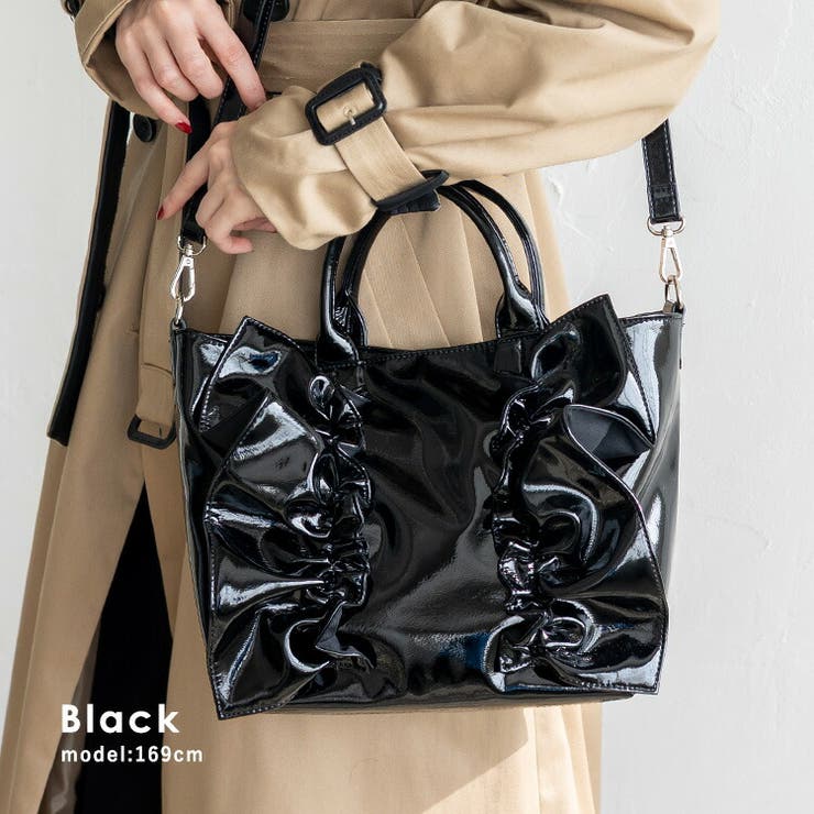 ブラック | エナメル2wayフリルトートバッグ | Vita Felice