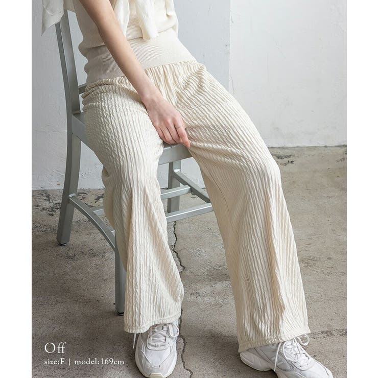 オフ | リラックスプリーツパンツ | Vita Felice