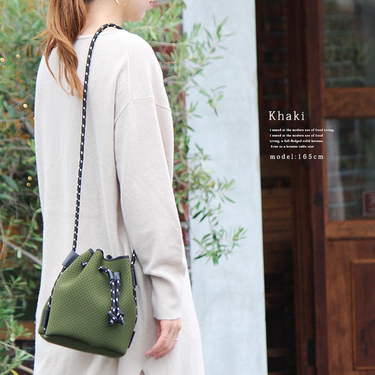 ダイバー素材巾着ショルダーバッグ 品番 Vi Vita Felice ヴィタフェリーチェ のレディースファッション通販 Shoplist ショップリスト