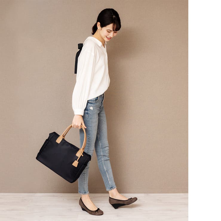 9ポケット 3収納ナイロントートバッグ 品番 Vi Vita Felice ヴィタフェリーチェ のレディース ファッション通販 Shoplist ショップリスト