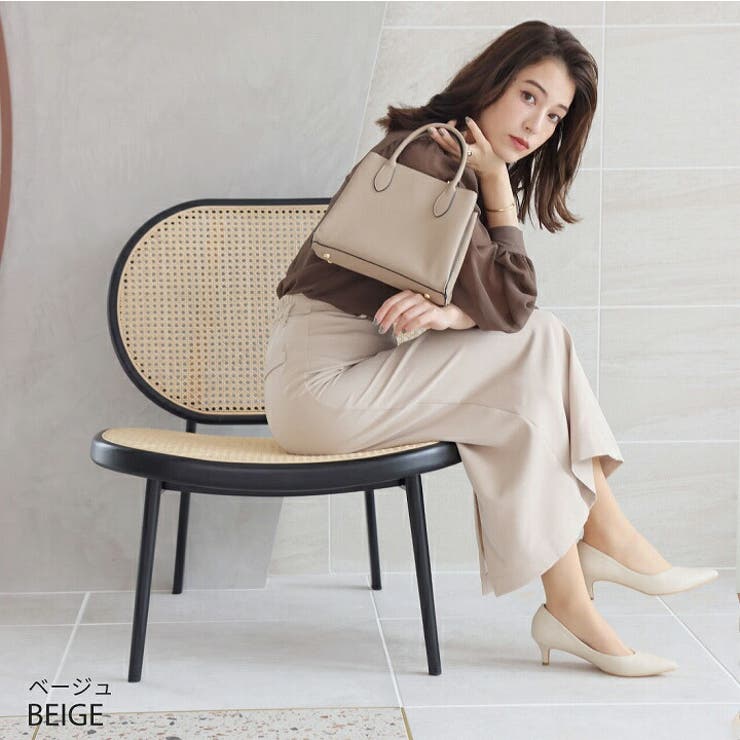 VIVIA ポインテッドトゥ キトゥンヒール パンプス VIVIA ポインテッドトゥ キトゥンヒール パンプス 走れるパンプス