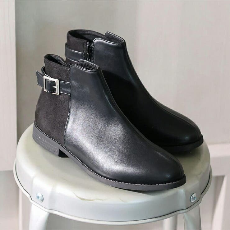 軽量ソール&ローヒールベルテッドショートブーツ | VIVIAN COLLECTION | 詳細画像8