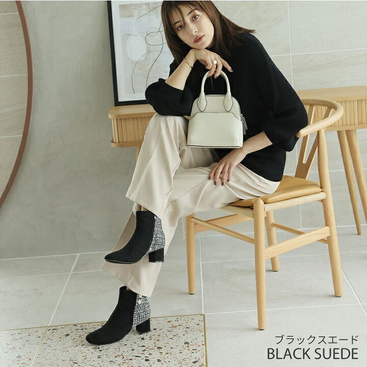 ビバイア　 VIVAIAスクエアトゥ ショートブーツ　バックファスナー付き VIVAIA ビバイア スクエアトゥ ショートブーツ バックファスナー付き