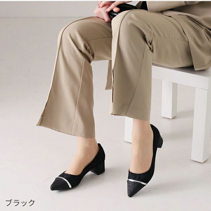 ブラック Woman エフロレッセンス サテン パンプス