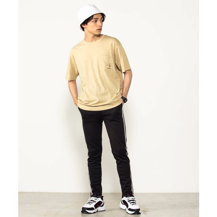 ワンポイント刺繍ポケットTシャツ AP19AU07-M3025[品番：WG010040577]｜WEGO【MEN】（ウィゴー）のメンズ