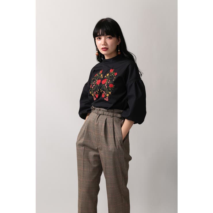 低身長向け】刺繍ハイネックボリュームブラウス DU17AU09-L006