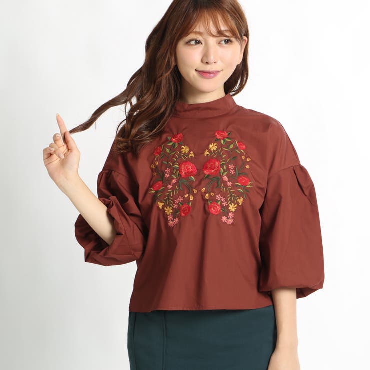 低身長向け】刺繍ハイネックボリュームブラウス DU17AU09-L006