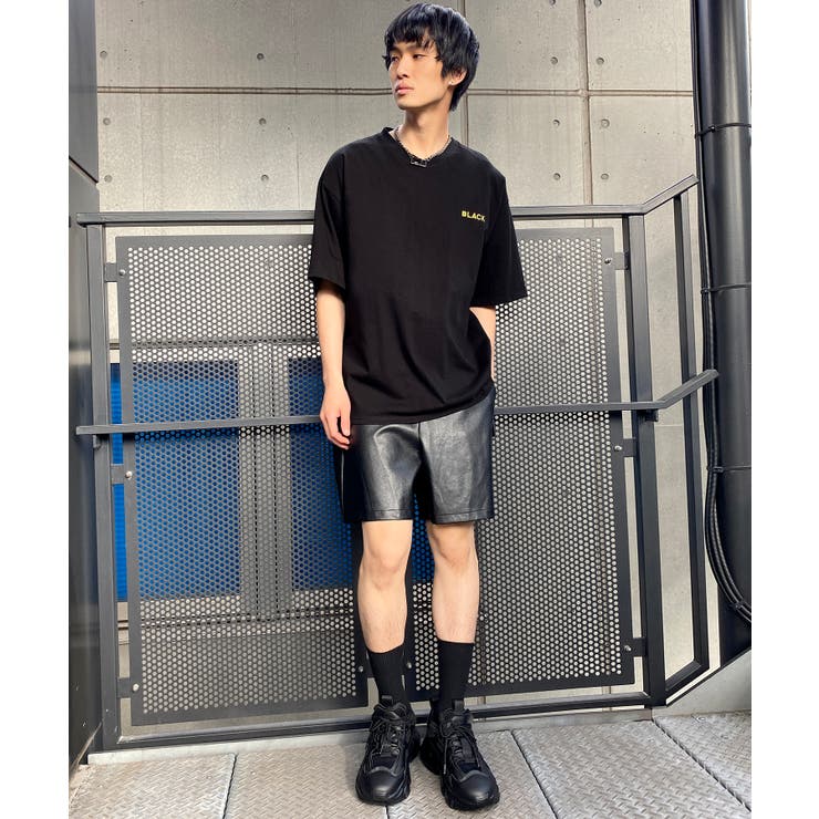Figments】フェイクレザーショートパンツ 韓国 韓国ファッション