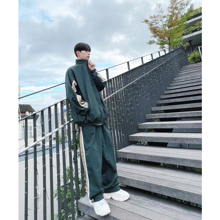 ラージトラックパンツ 韓国 韓国ファッション[品番:WG010086211 ラージトラックパンツ 韓国 韓国ファッション[品番:WG010086211