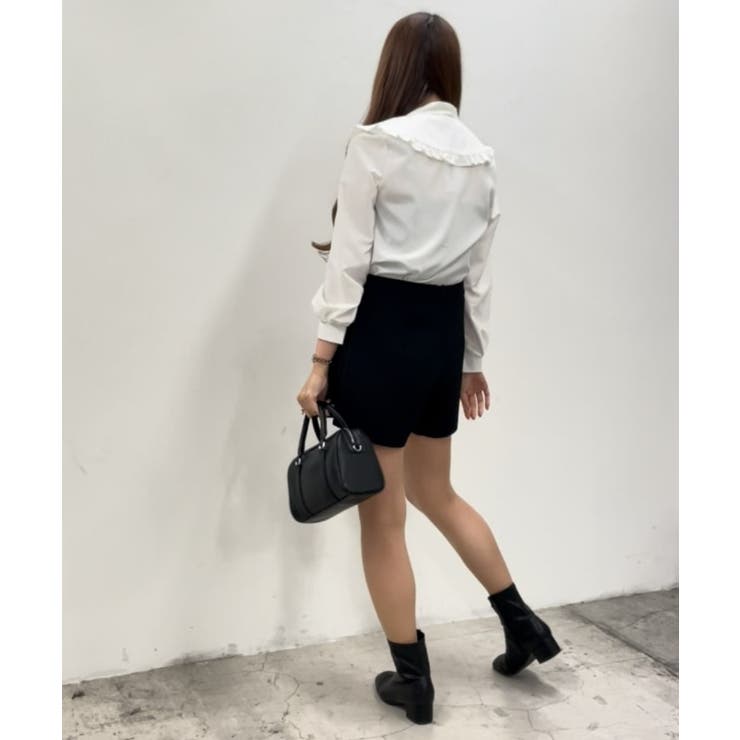 ungaro ウンガロ　黒　長袖　Tシャツ　ブラウス　衿　フリル　レディース　M ASTORIA ODIER ブラウス シャツ ピンタック肩フリルブラウス