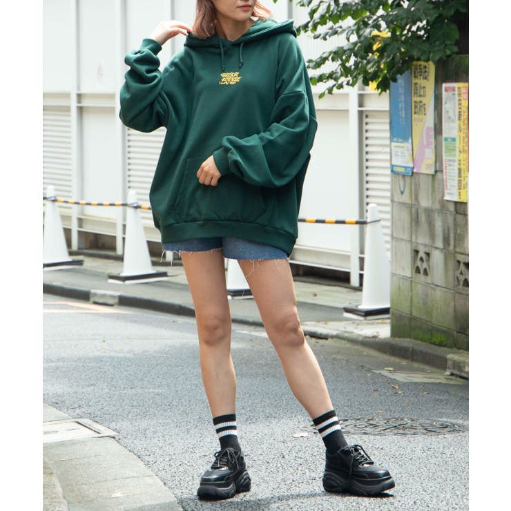 ヘビーウエイト  グラフィティロゴBIGプルパーカ[品番：WG010081647]｜WEGO【WOMEN】（ウィゴー）のレディースファッション通販｜SHOPLIST（ショップリスト）