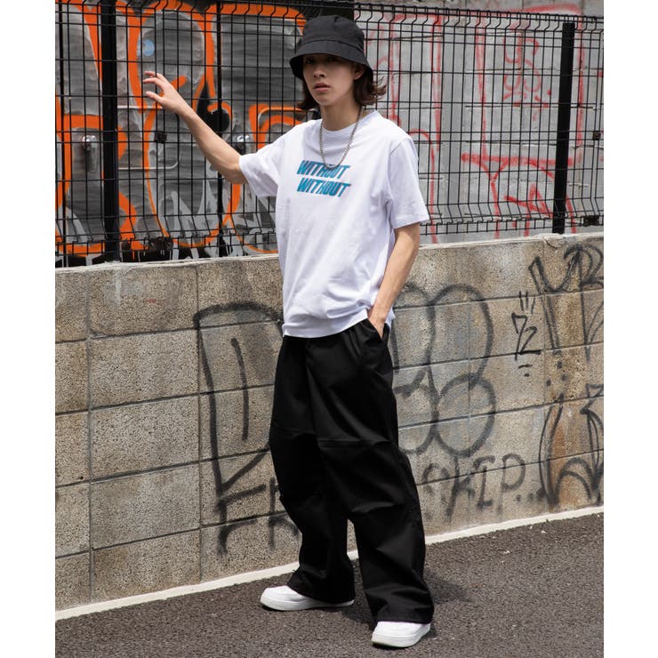 韓国メンズ EVAN 首元ロゴ ストリートセットアップ Tシャツ ロゴモチーフT2(S) 韓国 韓国ファッション ストリート系[品番