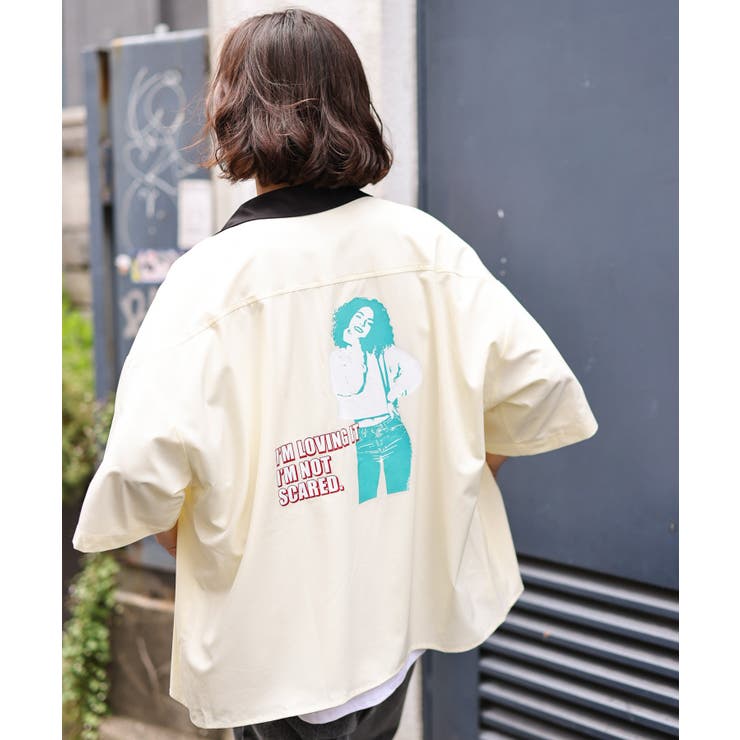 ManファーストPOPUP韓国ティシャツ Man ファーストPOPUP韓国ティシャツ