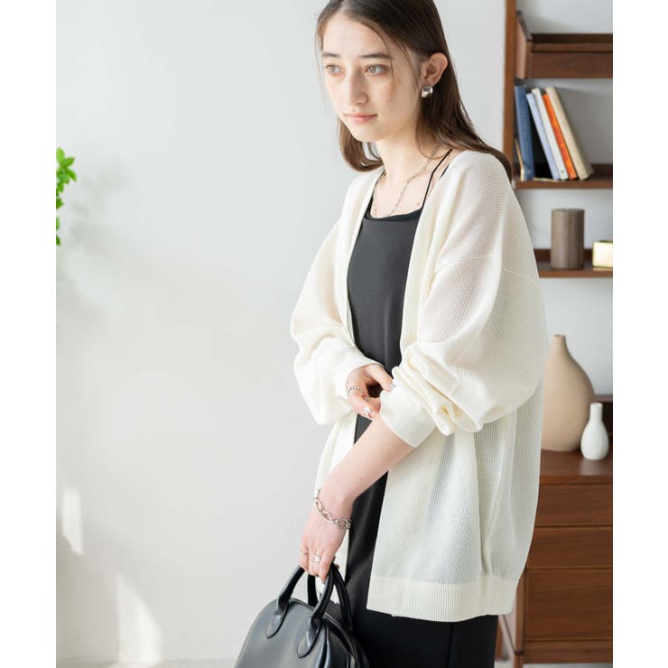 【極美品】プリーツプリーズ　メッシュ　カーディガン　白 ISSEY MIYAKE イッセイミヤケ ミーISSEY me メッシュストレッチ