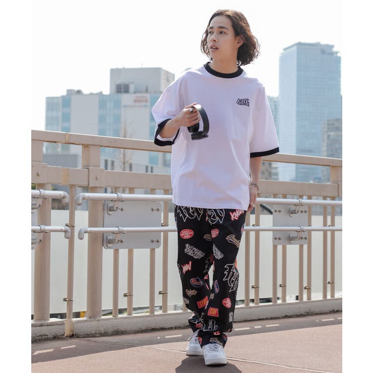 韓国ファッション　イージーパンツ　スケーターパンツ　英字柄
