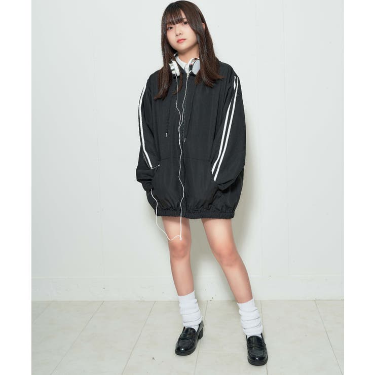 黒 フード付きパーカー WALK THE LINEフォトカード付き 黒 フード付きパーカー WALK THE LINEフォトカード付き