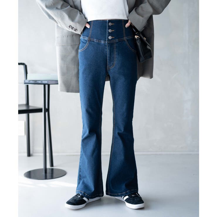 スナイデル　ハイウエストストレッチデニム（ フレアパンツ ）値段交渉お受けします スキニーデニム フレアパンツ ハイウエスト スーパーストレッチ
