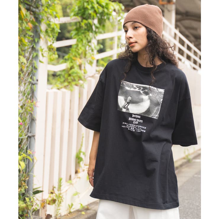 greenclothingtee.jpg