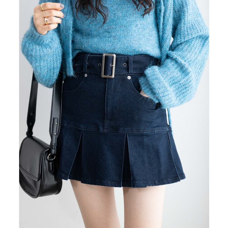 黒パンツスウェット財布スカートデニムベルトにMIUMIUワンピース MIUMIU】MOMO着用♪ 装飾付きデニムショートパンツ (MiuMiu