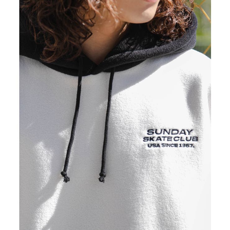 バイカラーフリースグラフィックプルパーカー[品番：WG010089398