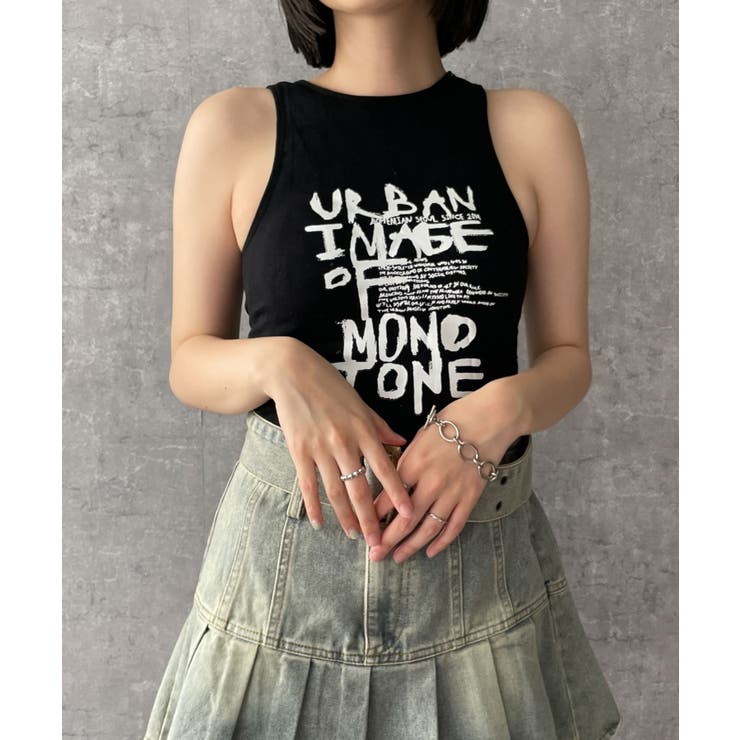 新品未使用　MOSCHINO リンゴ グラフィック タンクトップ　L カップ付きグラフィックタンクトップ[品番：WG010090644]｜WEGO