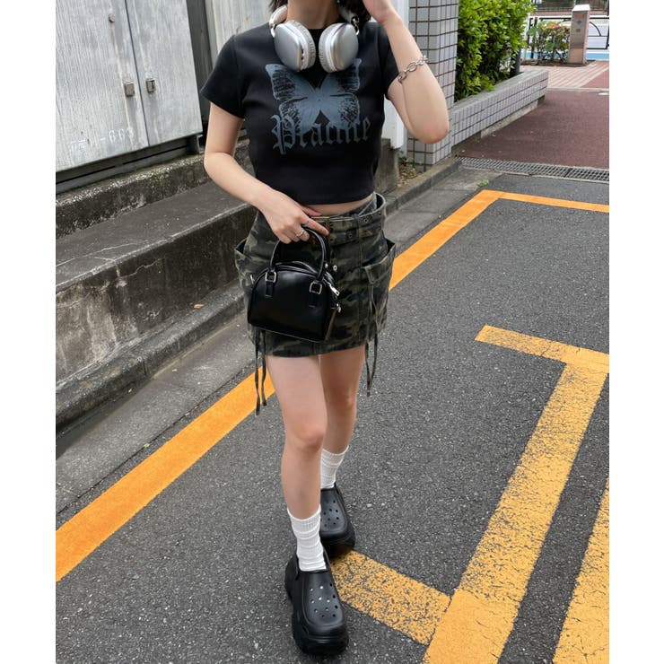 KMRii 　バタフライ柄　カットソー　半袖 KMRii バタフライ柄 カットソー 半袖 【公式通販】