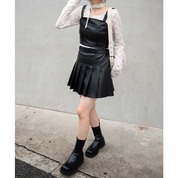 OoopsOnline ICON y2kスタッズ付き黒ミニスカートL