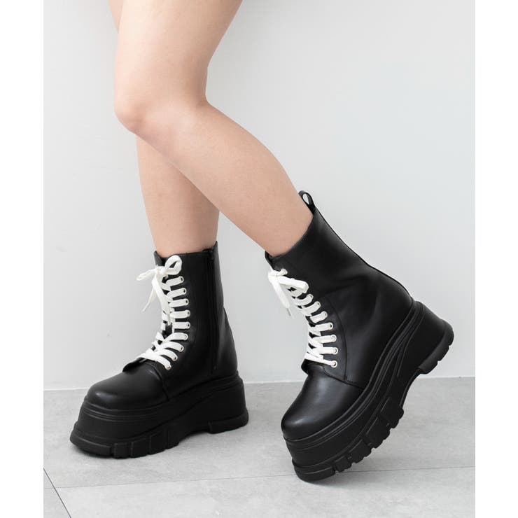 パリ発【Roger Vivier】キャンバス ショートレースアップブーツ 軽量ソール＆ローヒールレースアップショートブーツ[品番