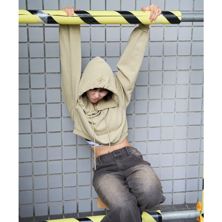 ピグメントショートグラフィックプルパーカー | WEGO【WOMEN】 | 詳細画像5 