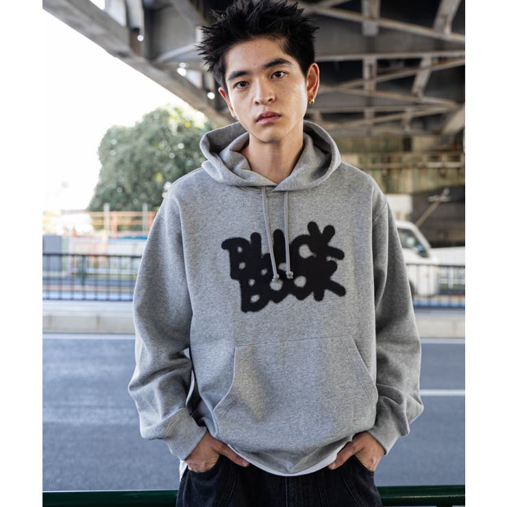 リラックスフィットスプレーグラフィックパーカー[品番 リラックスフィットスプレーグラフィックパーカー[品番