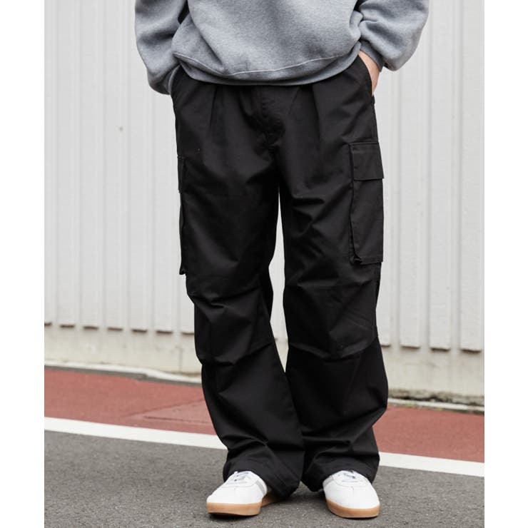 ブラックカーゴパンツ ストーンアイランドブラックカーゴパンツ