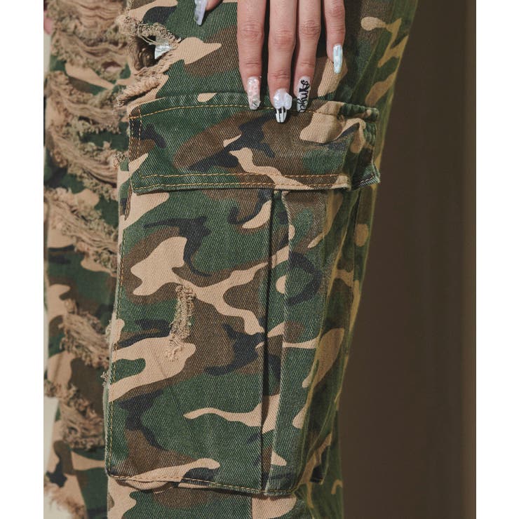 visvim 迷彩パンツ 多ポケット visvim 迷彩パンツ 多ポケット