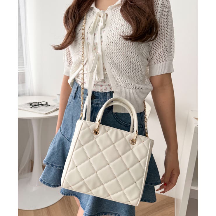 【MANGO】スタッズ ショルダーバッグ クリームホワイト ショルダーバッグ M-- MOON （ナチュラルホワイト） -MANGO