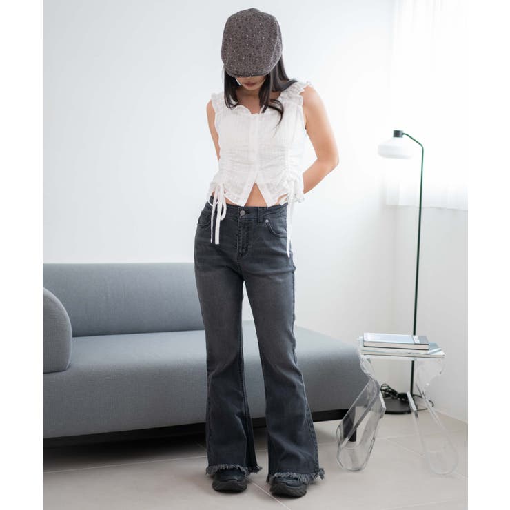 ROMWE 刺繍入り ストレッチ フレアデニム ベルボトム グレー M ROMWE 刺繍入り ストレッチ フレアデニム ベルボトム グレー M