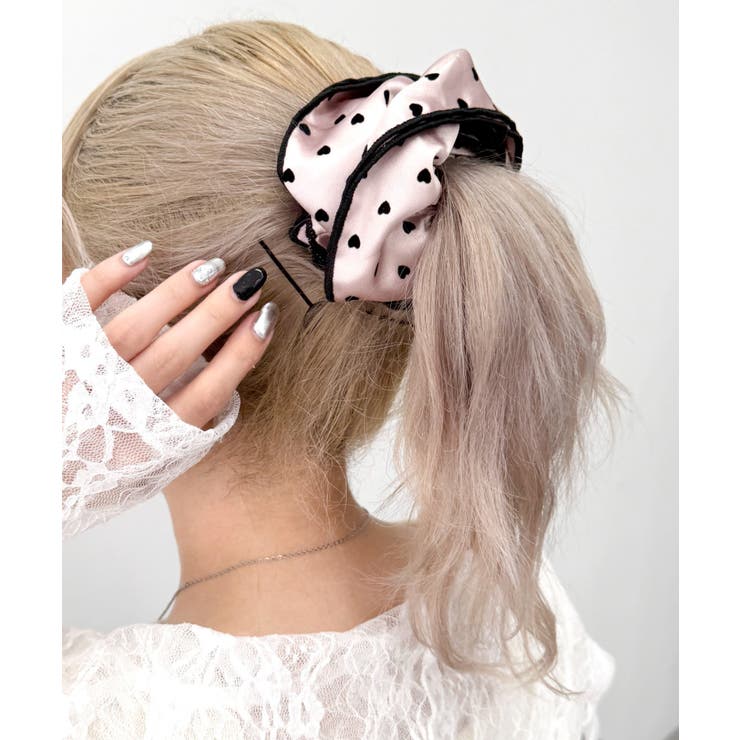 Lパイピング総柄ハートシュシュ | WEGO【WOMEN】 | 詳細画像1