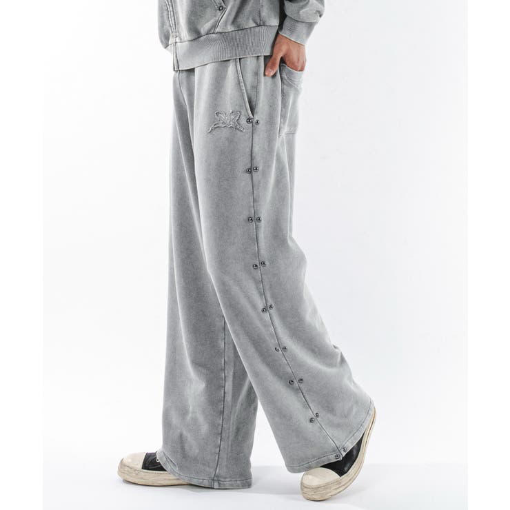 グレー | ブリーチスタッズロゴスウェットパンツ | WEGO【MEN】
